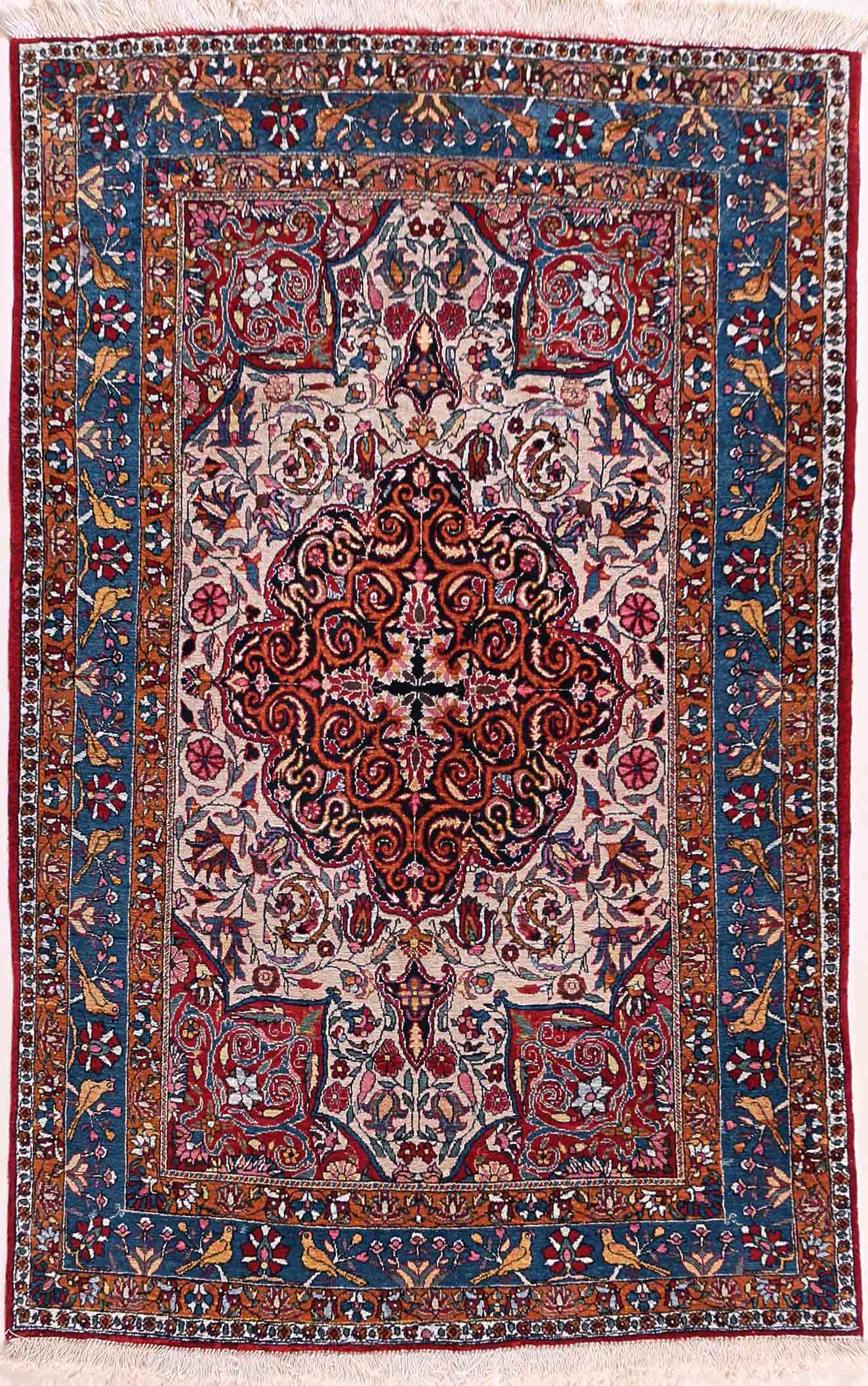 Isfahan alt 155x98