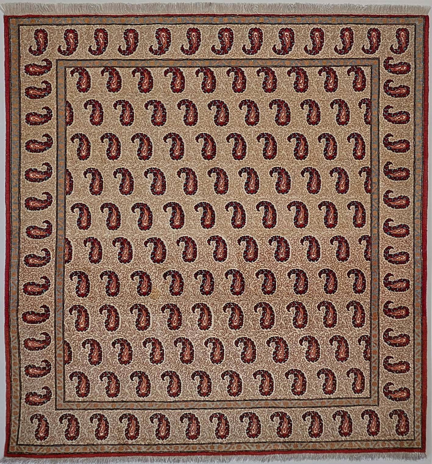 Ghom 155x147