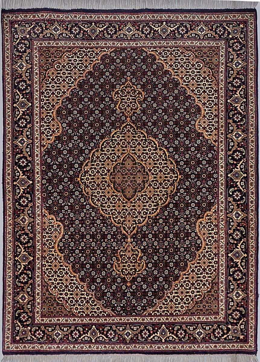 Täbriz Mahi 142x103