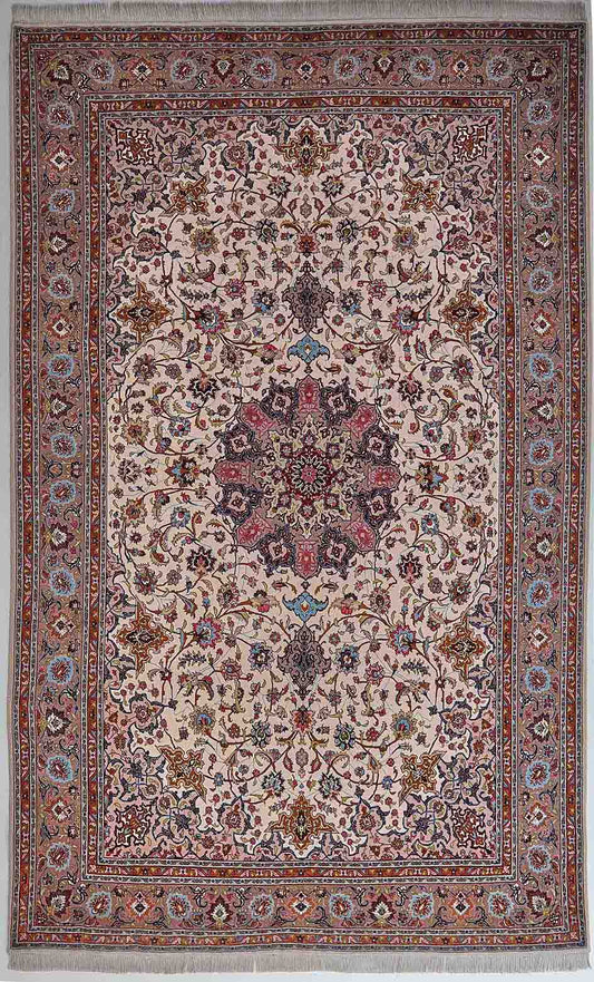 Täbriz    325x200