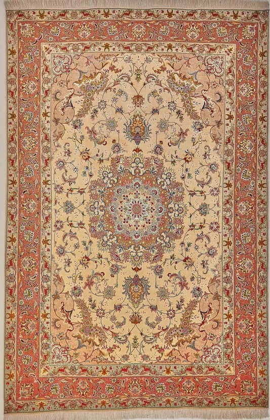 Täbriz    305x202