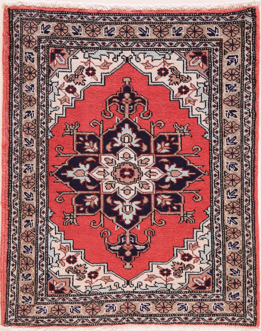 Abadeh    90x74
