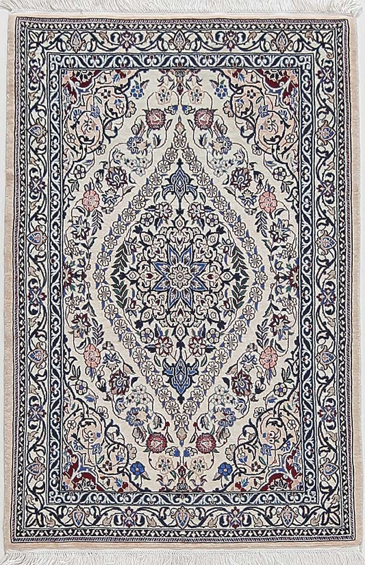 Nain 6 La    122x82