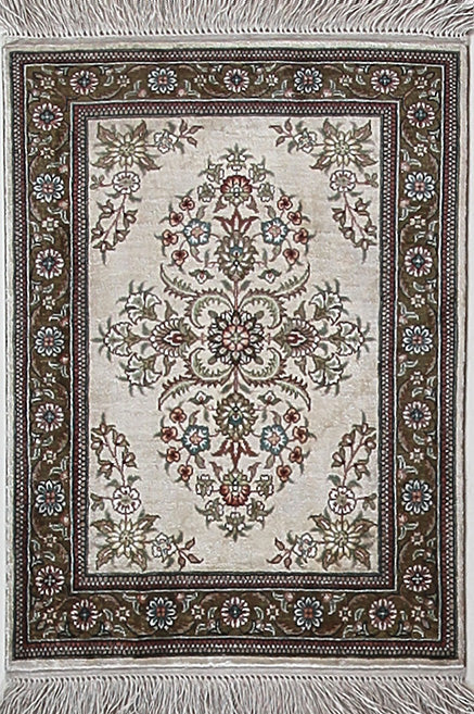 China Seide    62x47