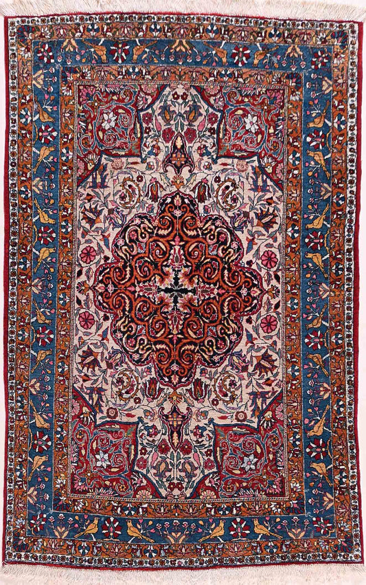 Isfahan alt    155x98