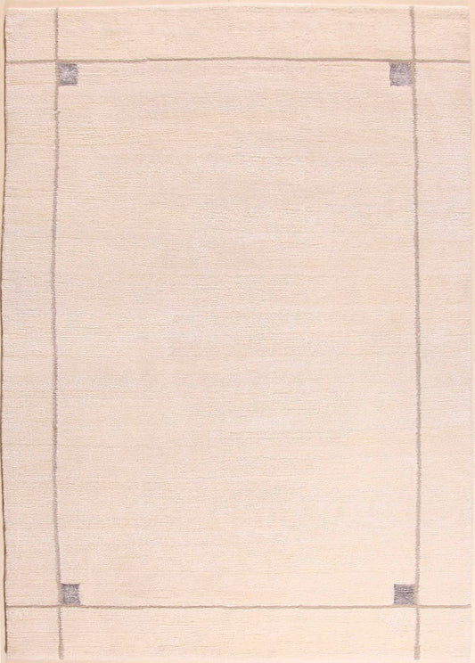 Lambi White    240x170