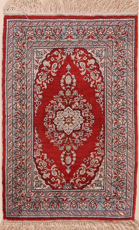 Hereke Seide    60x42