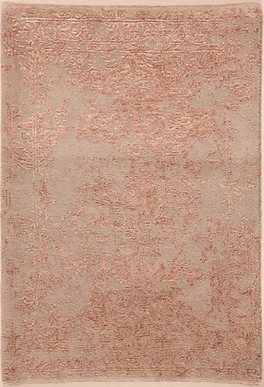 Dara Rhino    92x62