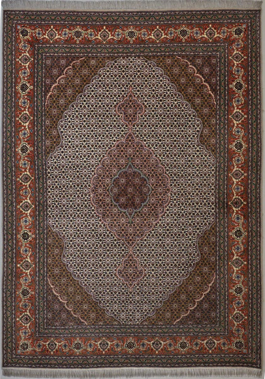 Täbriz    215x150